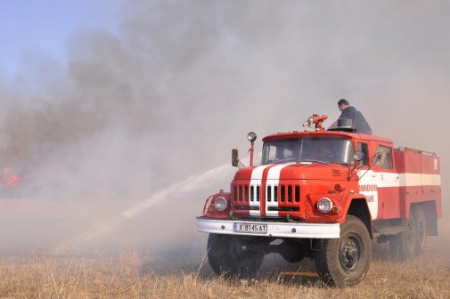 Пожар бушува край хасковското село Татарево