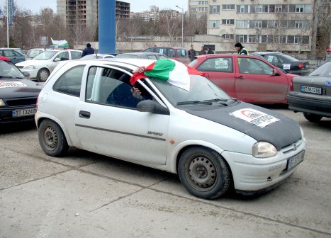 Пореден протест срещу високите цени на горивата в цялата страна