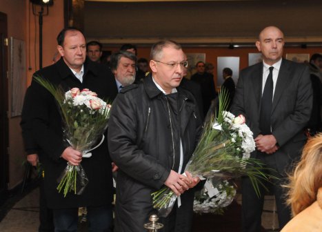Михаил Миков
