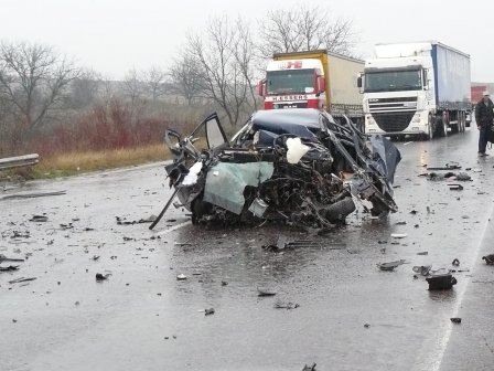 Две жени загинаха при зверска катастрофа край Свиленград