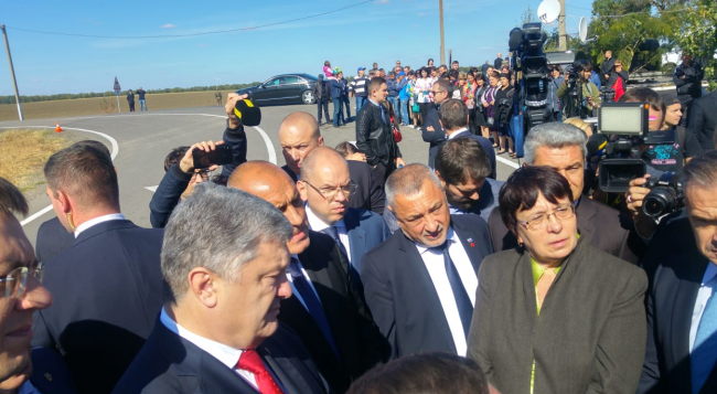 Борисов и Петро Порошенко направиха инспекция на ремонтиран участък на международния път Е87 Одеса – Рени