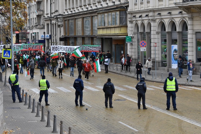 Национален протест и авто-шествие "Смяна на системата" в София