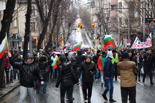 Национален протест и авто-шествие "Смяна на системата" в София