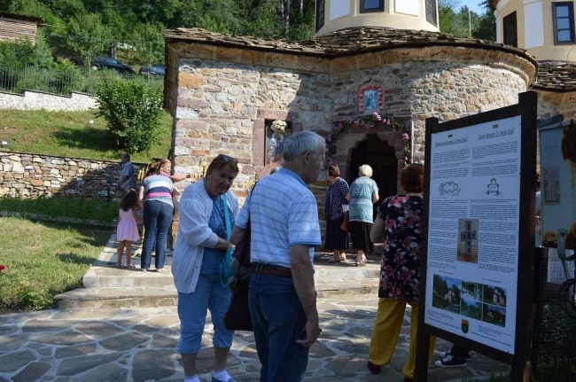 Стотици се стекоха на храмовия празник на Тетевенския манастир „Св. пророк Илия“