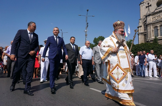 Днес е празникът на морската столица Варна