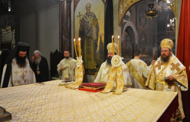 Тържествено беше отбелязан летният храмов празник на Св. Александър Невски