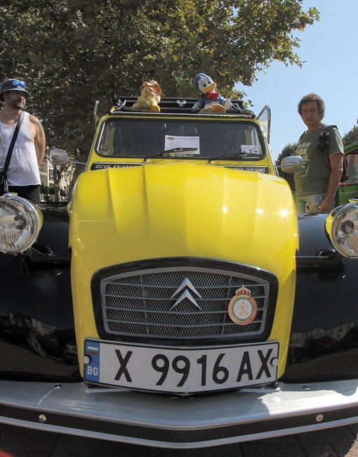 Парад на ретро автомобили в Хасково