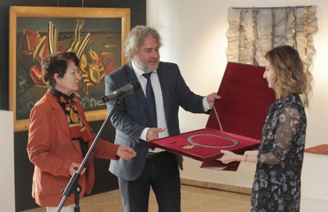 40 културни дейци и институции бяха наградени с отличия на Министерство на културата