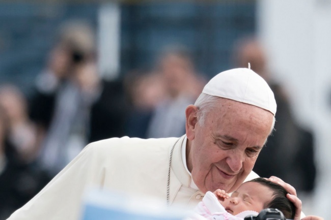 Папа Франциск отслужи меса пред 35 000 души в град Нагасаки