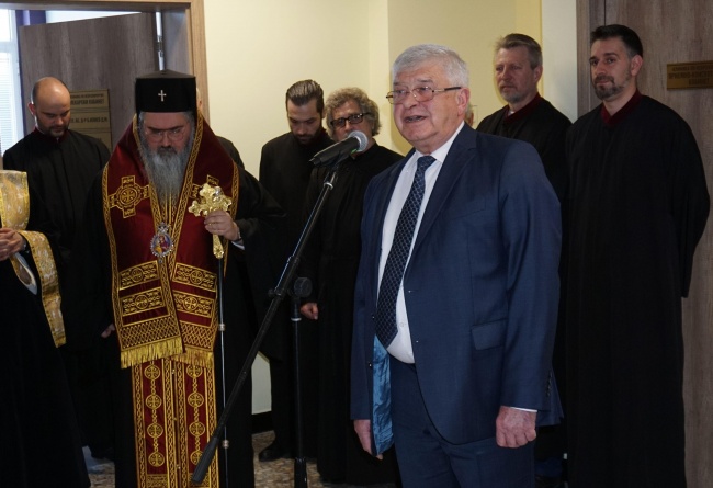 Министър Ананиев откри реновираната неврохирургия в УМБАЛ „Св. Марина“ - Варна