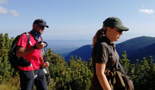 Вицепремиерът Марияна Николова изкачи връх Мусала