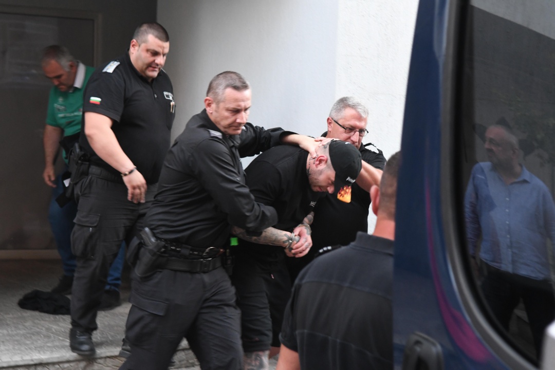 Изведоха Георги Семерджиев от дома му