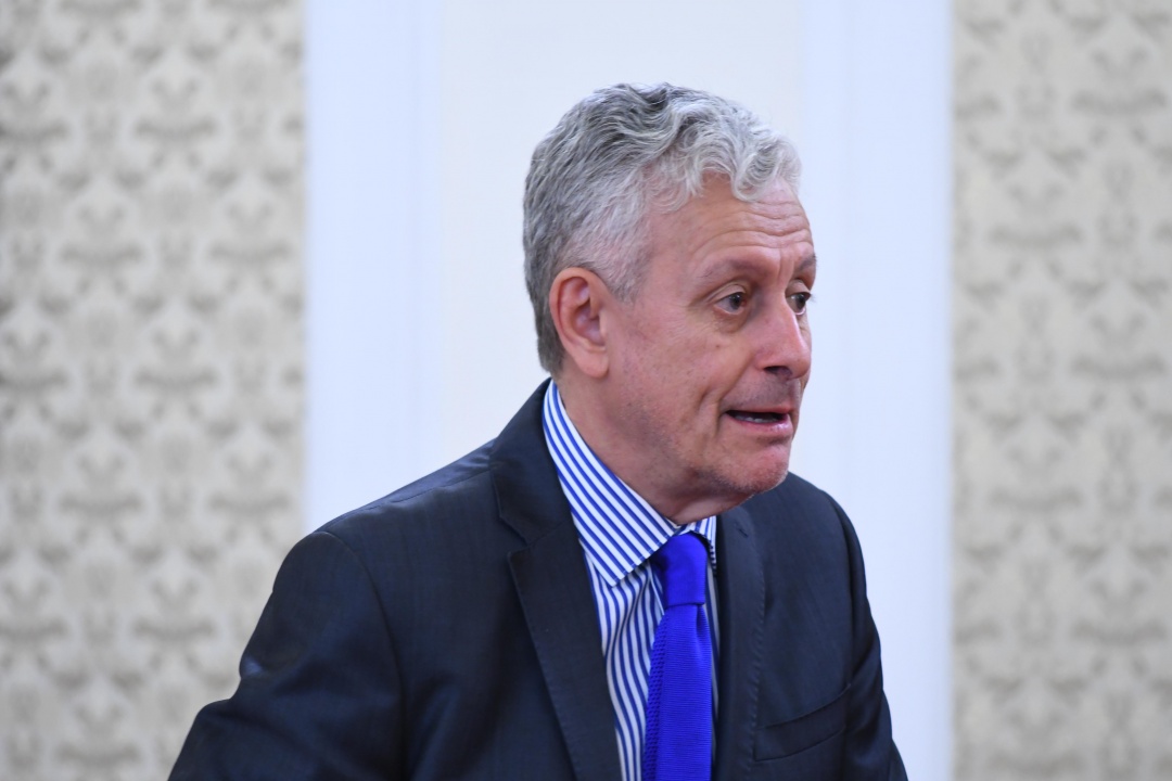 Контактната група провежда консултации с ДПС за съставяне на правителство