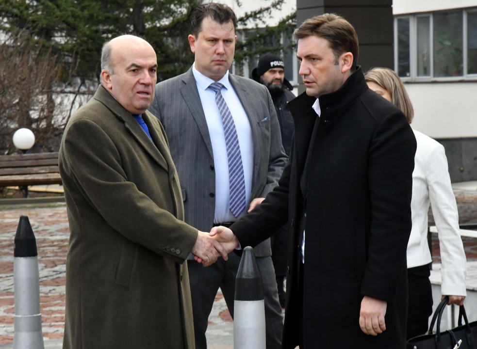 Външните министри на България и Северна Македония посетиха Християн Пендиков във ВМА