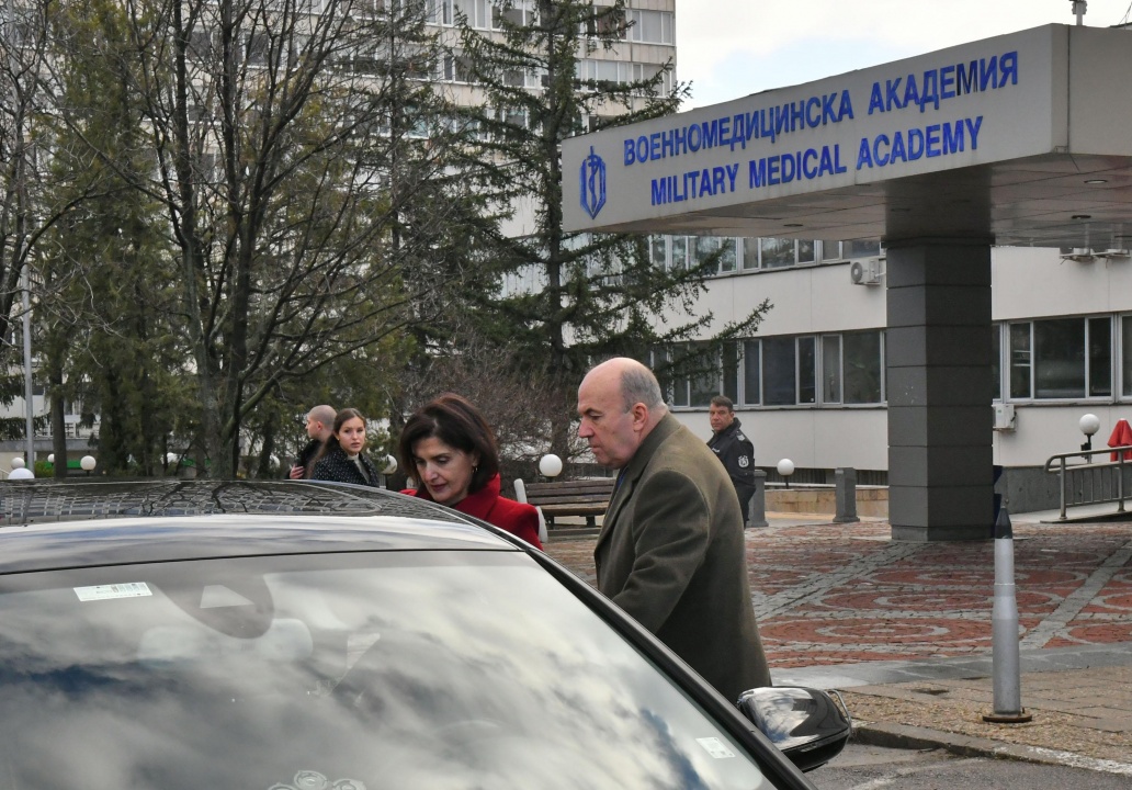 Външните министри на България и Северна Македония посетиха Християн Пендиков във ВМА