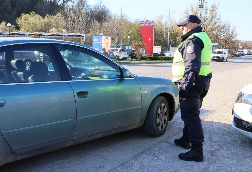Полицаи и жандармеристи със специализирана операция срещу престъпността в Плевен