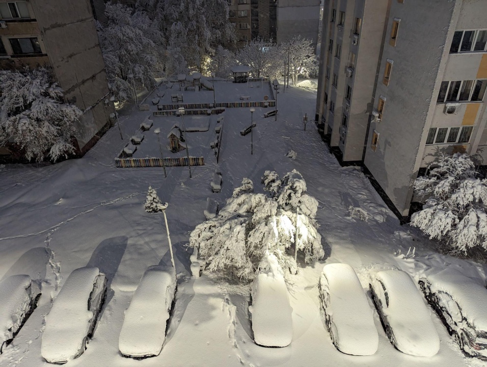 България в снежен капан
