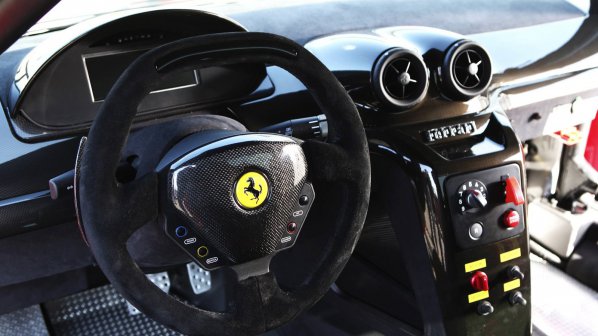 Ferrari 599ХХ за 1 315 600 евро продават във Франция