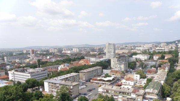 Изгавриха се с паметници на съветската армия