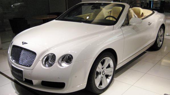 Bentley тества Continental GTC фейслифт