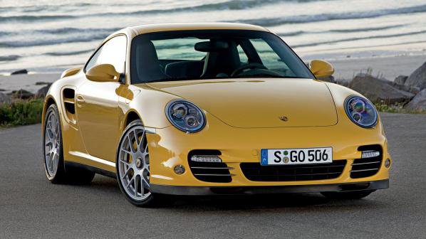 Porsche ще предлага KERS система серийно в новото 911