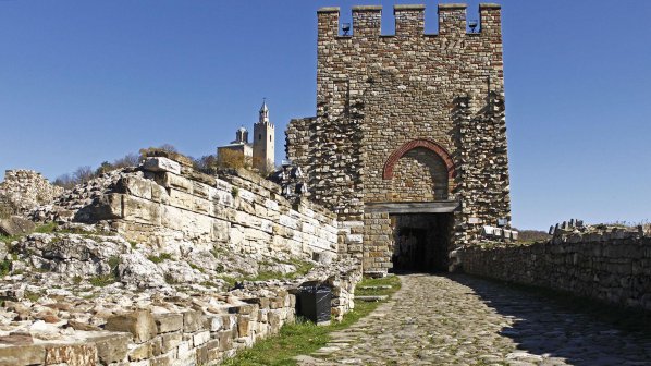 Откриха най-богатият български манастир