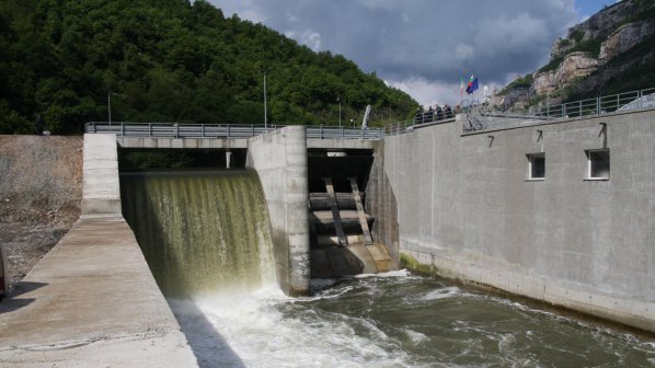 Делото &quot;Водно огледало&quot; отново не тръгна