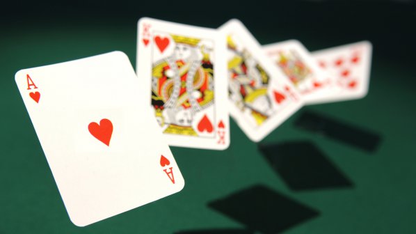 Full Tilt Poker източил 440 милиона долара от своите клиенти