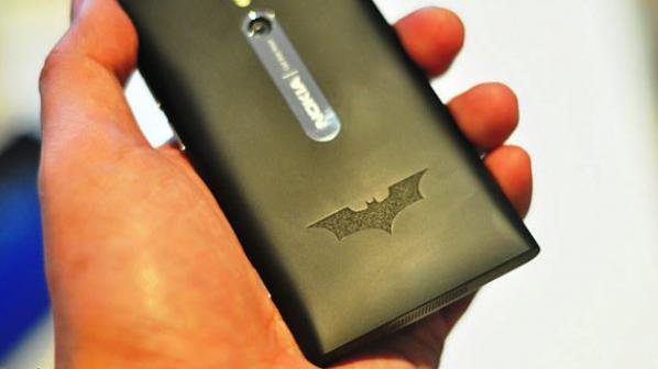 Nokia представи специална версия на Nokia Lumia 800