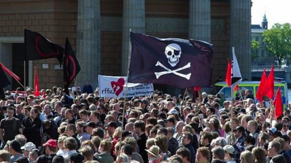 Хакери създават българска Пиратска партия