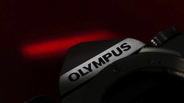 Арестуваха бившият президент на Olympus