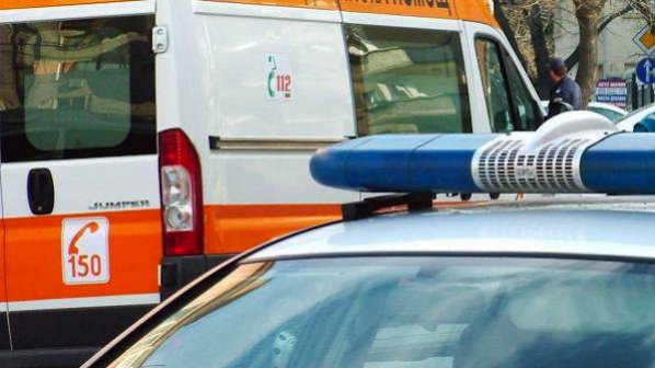 18 - годишен шофьор се заби в паркиран автомобил