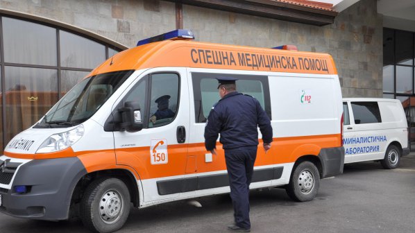 Жена на велосипед загина, блъсната от кола