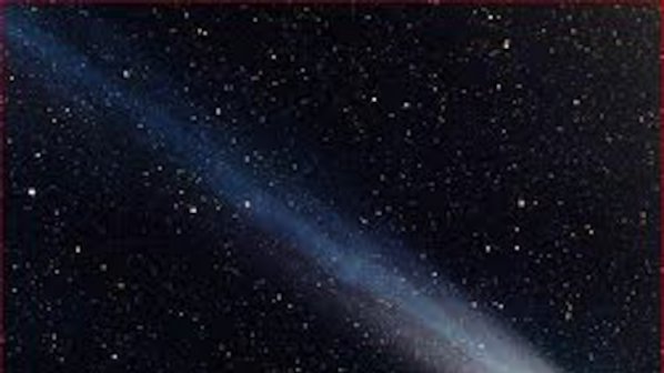 Гигантска комета ще прелети край Земята