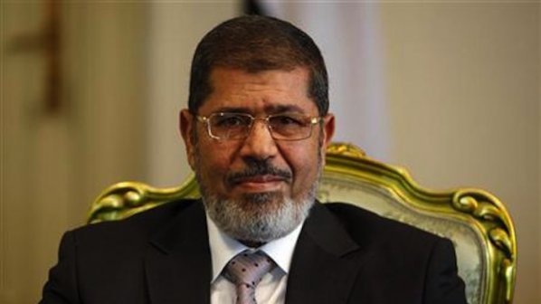 Мурси е напуснал президентсткия дворец
