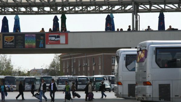 Удължиха срока за поставяне на касови апарати в автобусите