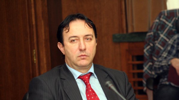 Роман Василев подаде оставка