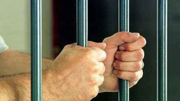 Германец получи 5 г. затвор за контрабанда на наркотици в Индонезия