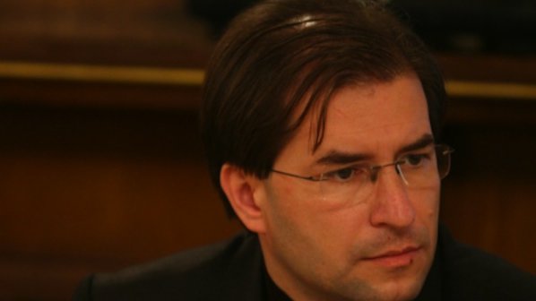 Цеков: ГЕРБ извършва покушение срещу парламентарната демокрация