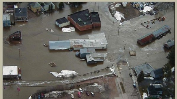 172-ма души са в неизвестност след наводнения