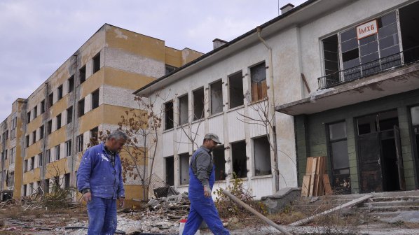 Бежанци купуват изоставени къщи в българските села