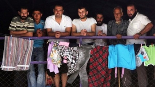 Новите националисти: Бежанците грабят къщите на хората в Пъстрогор