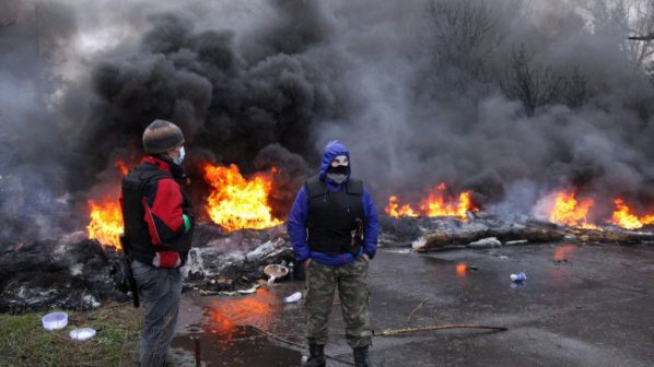 Сепаритистите в Славянск използват жени за жив щит