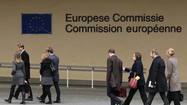 Скандалът с личните данни стигна до Брюксел