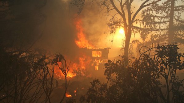 Евакуираха АЕЦ в Южна Калифорния заради голям пожар