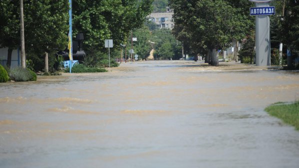 Кметът на Мизия: Вместо буфер, язовирите станаха бомба