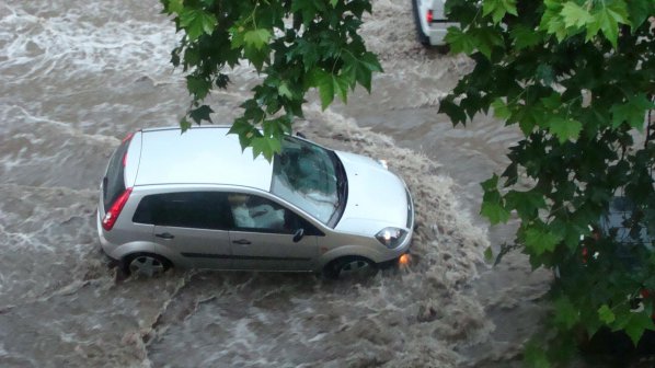 ГДПБЗН предприема превантивни действия заради очакваните валежи