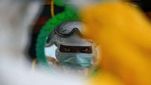 СЗО: Броят на жертвите на ебола надхвърли 1900 души