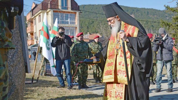 Откриха бюст-паметник на генерал Скобелев в Сливен