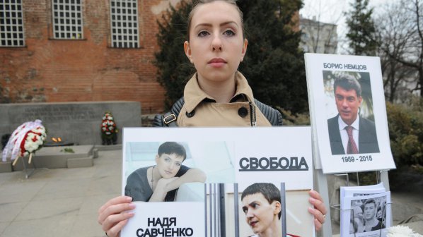 Почетоха паметта на Борис Немцов с митинг в София (видео+снимки)